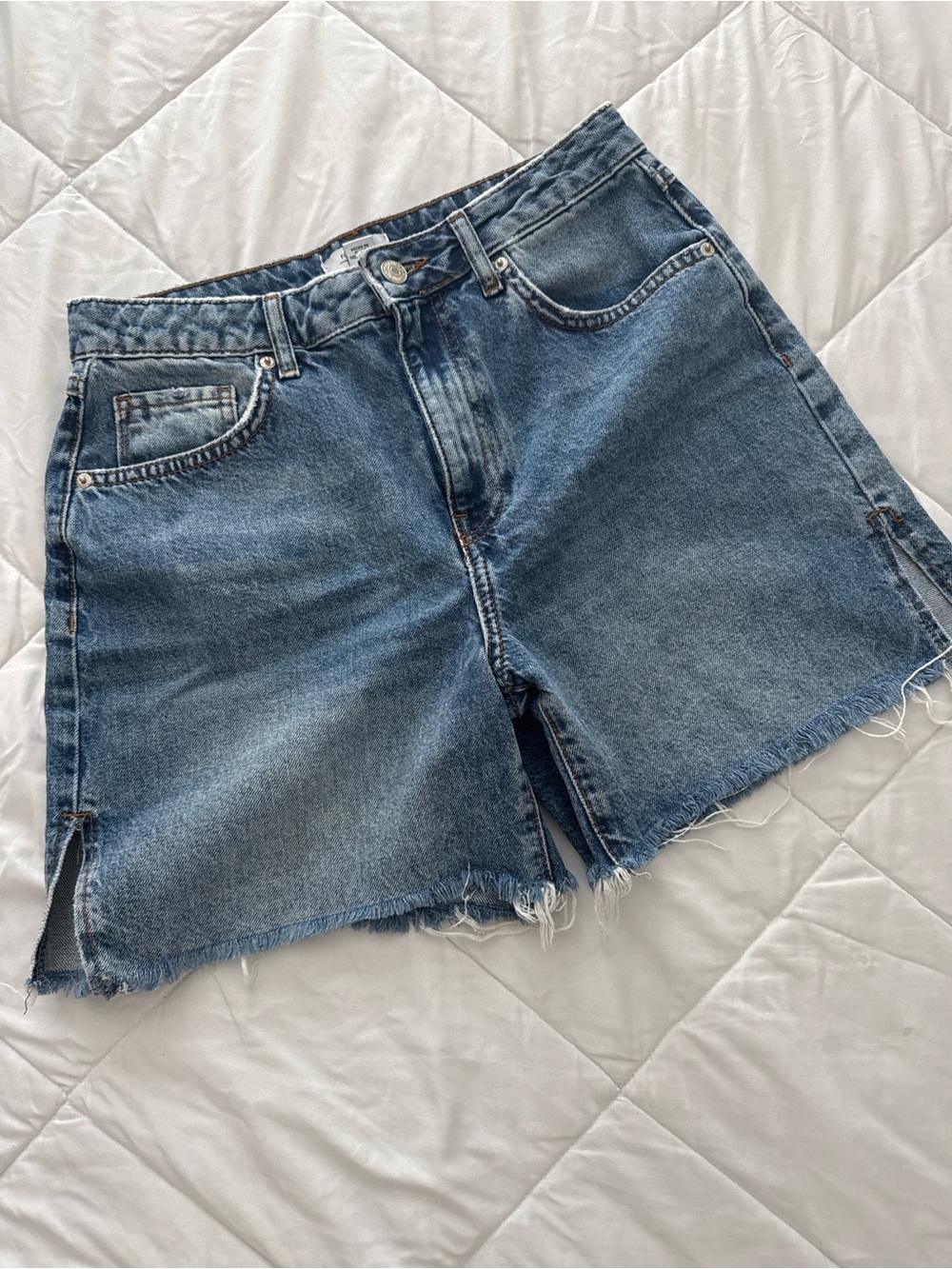 Classic Womens High-Rise Blue Denim Shorts